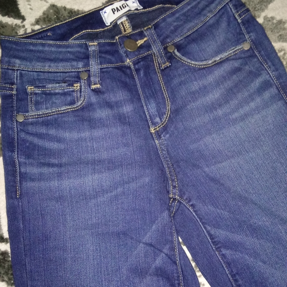 🎉HP🎊 PAIGE Howard Skyline Skinny Jeans - Picture 6 of 14